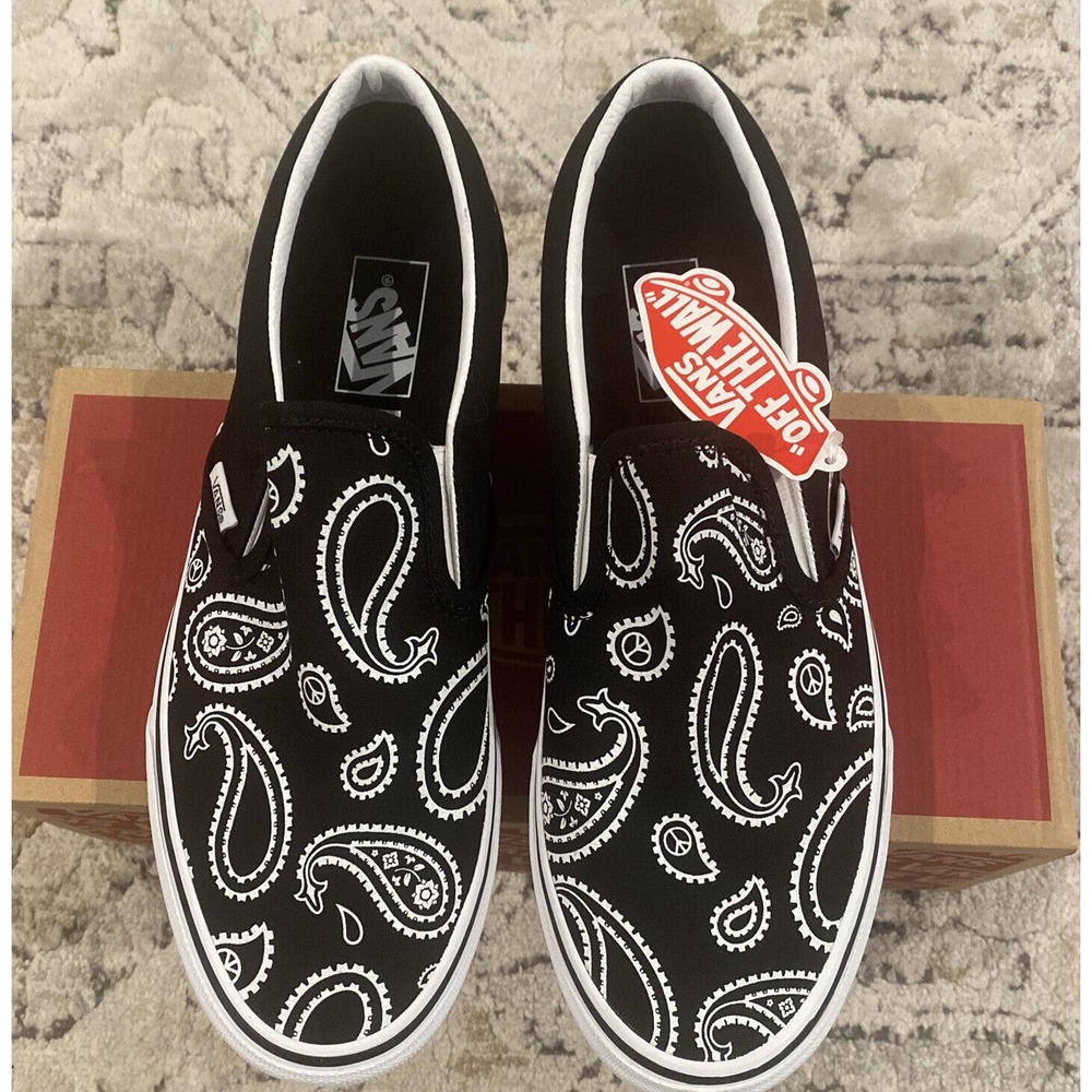 Vans Paisley Classic Slip-On Sneakers Black/True White Skate Shoes Sz. 10 BNIB